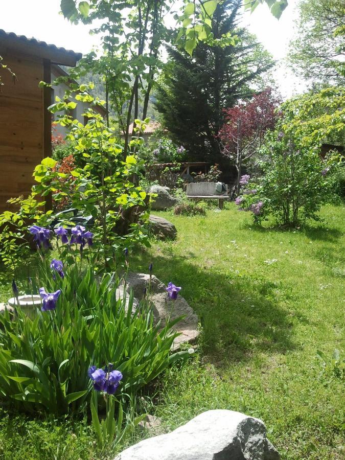 Les Chalets Quazemi A Casteil Exterior foto